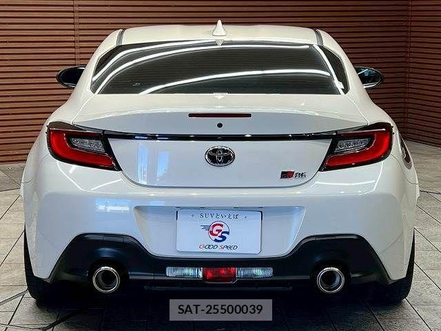 Toyota GR86 2023-08 4420848-18