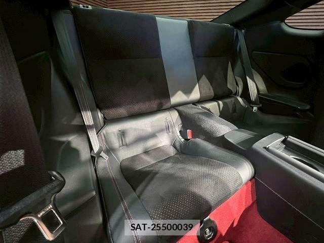 Toyota GR86 2023-08 4420848-8