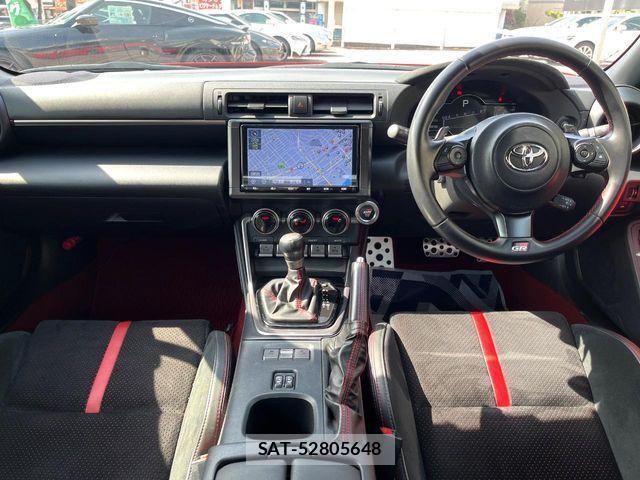 Toyota GR86 2022-06 4592947-1