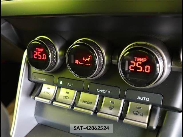 Toyota GR86 2022-08 4753841-9