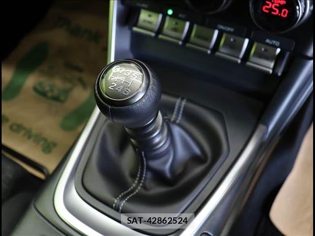 Toyota GR86 2022-08 4753841-10