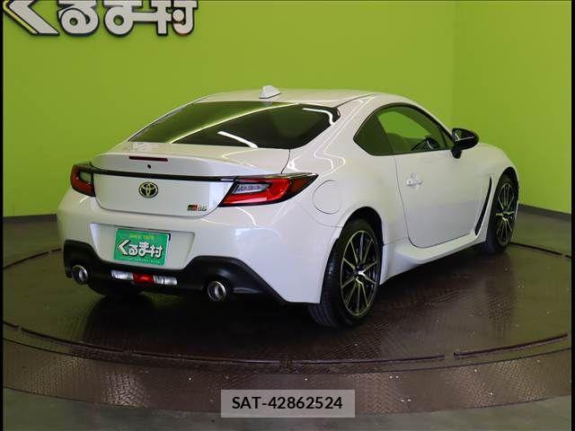 Toyota GR86 2022-08 4753841-1