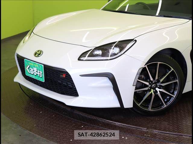 Toyota GR86 2022-08 4753841-28