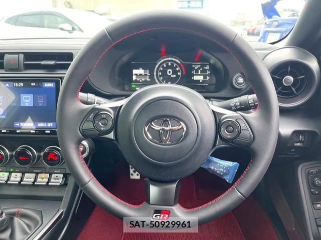 Toyota GR86 2023-07 5868421-10