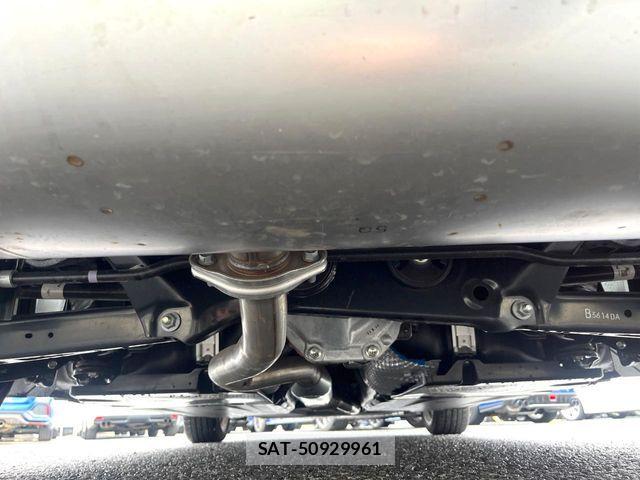 Toyota GR86 2023-07 5868421-18