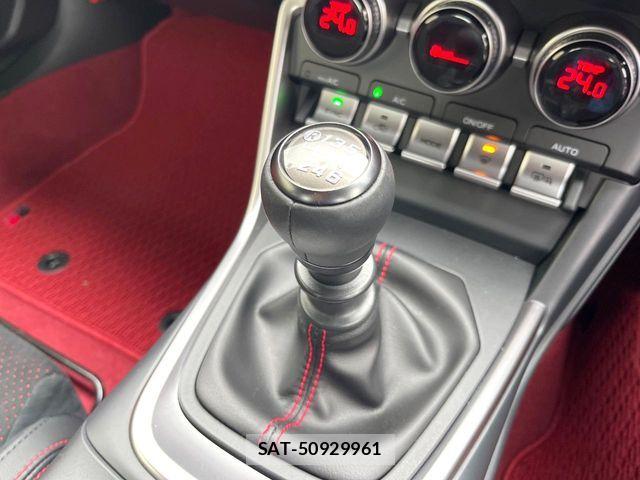 Toyota GR86 2023-07 5868421-2