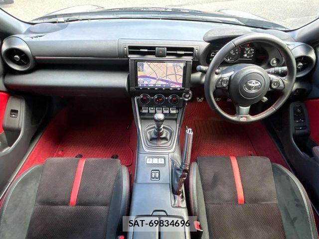 Toyota GR86 2023-07 5868422-1