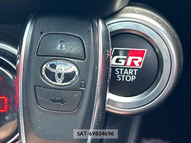 Toyota GR86 2023-07 5868422-8