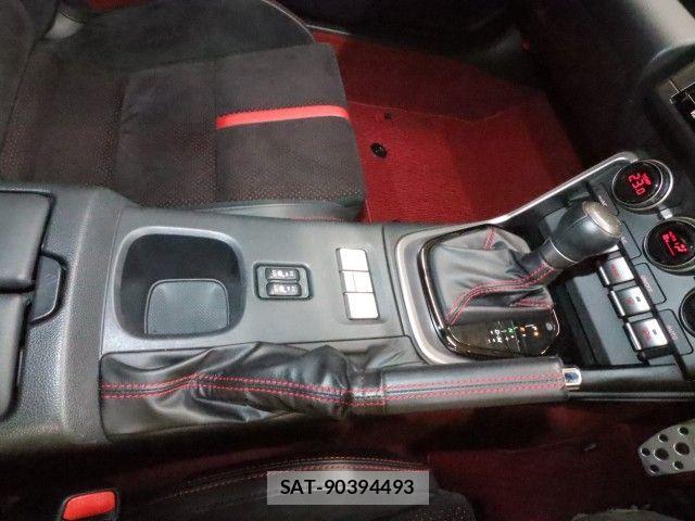 Toyota GR86 2021-12 6498110-15