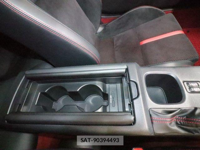 Toyota GR86 2021-12 6498110-16