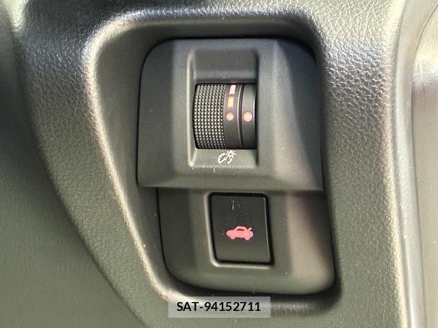 Toyota GR86 2022-07 6526236-18