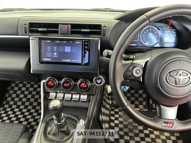 Toyota GR86 2022-07 6526236-22