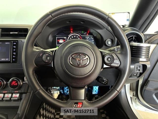 Toyota GR86 2022-07 6526236-3