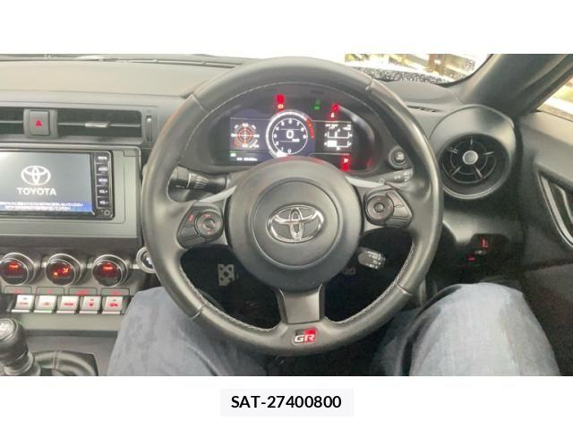 Toyota GR86 2022-12 6612068-11