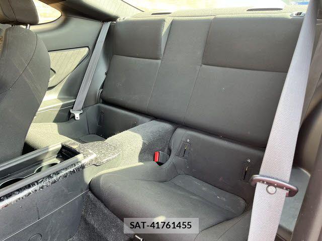 Toyota GR86 2021-12 6612067-12