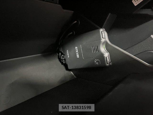 Toyota GR86 1993-02 6671548-15