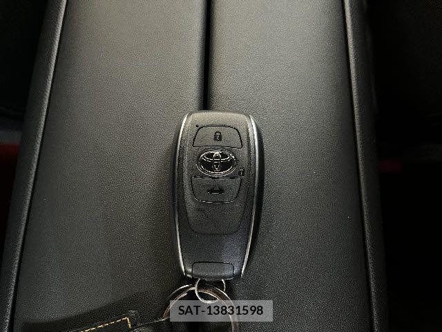 Toyota GR86 1993-02 6671548-25