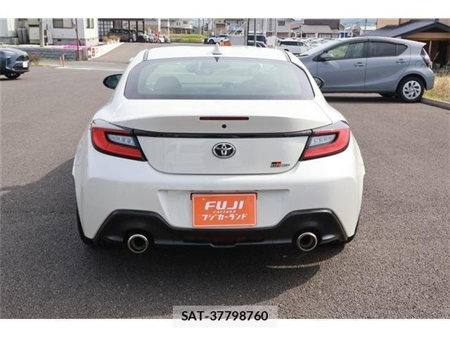 Toyota GR86 2022-03 6671549-16