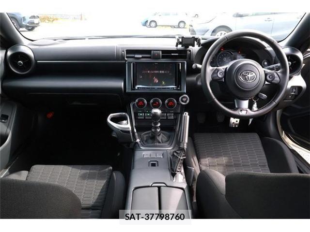 Toyota GR86 2022-03 6671549-1
