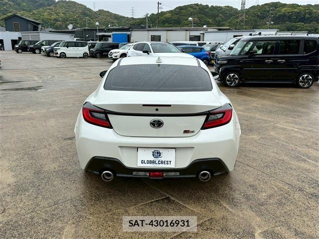 Toyota GR86 2023-03 6676083-10