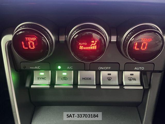 Toyota GR86 2023-08 6751712-14
