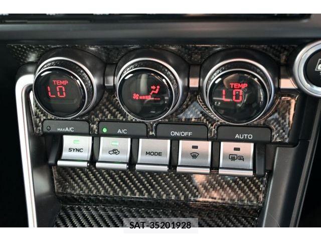 Toyota GR86 2022-04 6751713-23