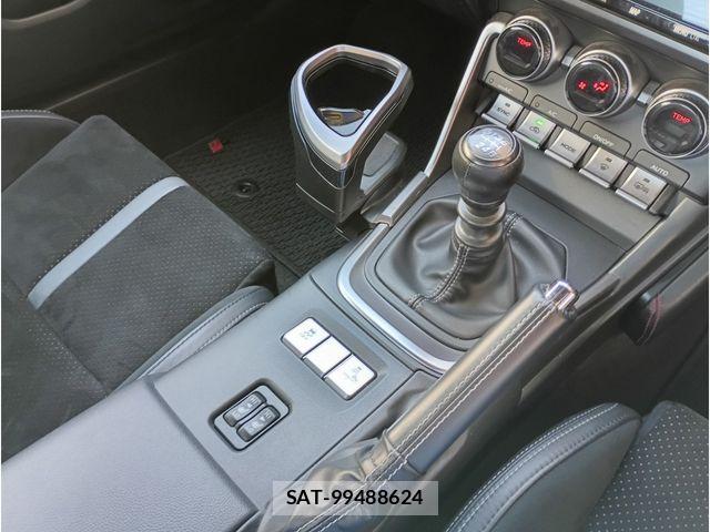 Toyota GR86 2022-08 6791068-15