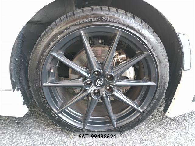Toyota GR86 2022-08 6791068-18
