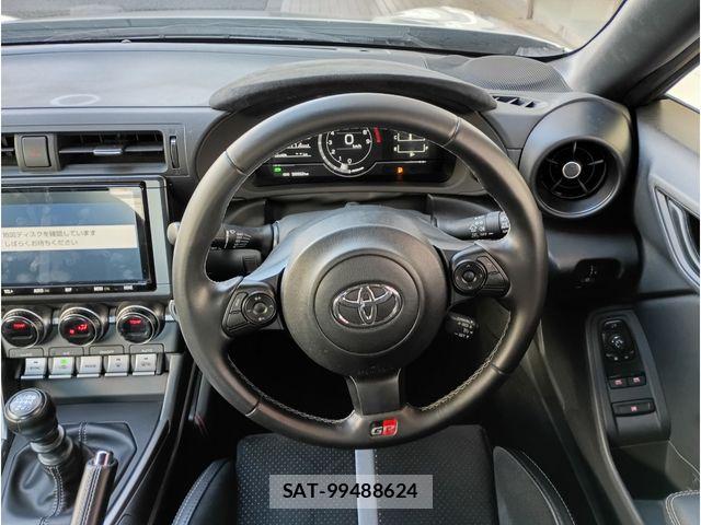 Toyota GR86 2022-08 6791068-1
