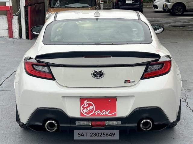 Toyota GR86 2022-04 6815053-18