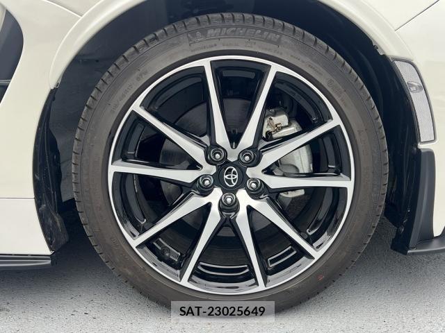 Toyota GR86 2022-04 6815053-8