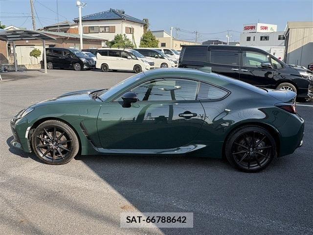 Toyota GR86 2024-10 6905765-11