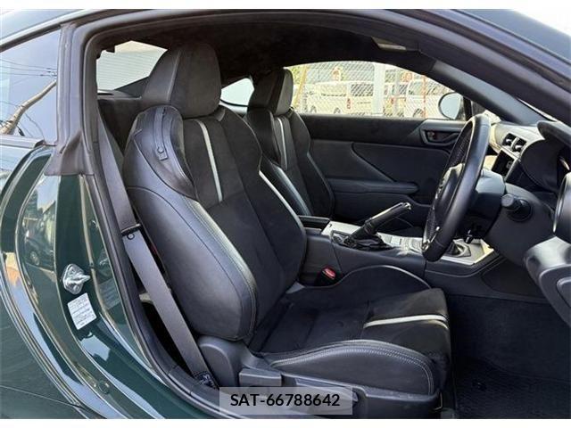 Toyota GR86 2024-10 6905765-15