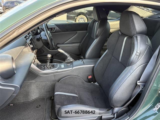 Toyota GR86 2024-10 6905765-7