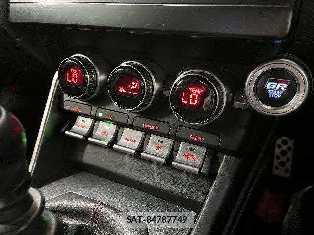 Toyota GR86 2022-04 6993843-14