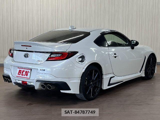 Toyota GR86 2022-04 6993843-2