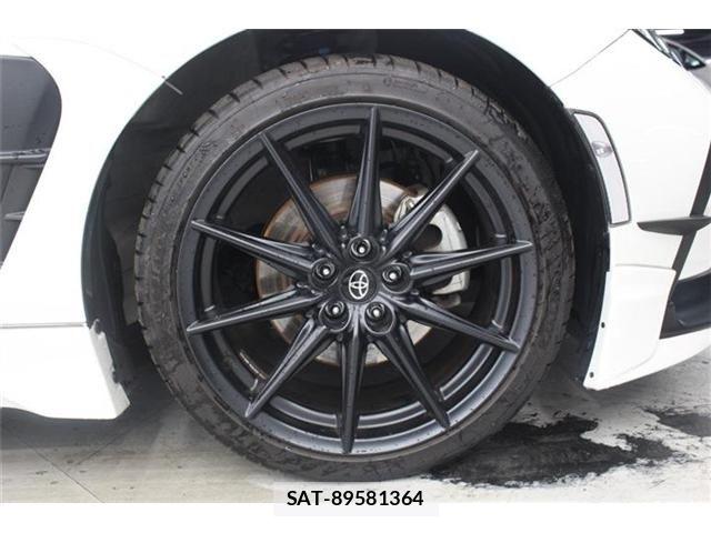Toyota GR86 2024-12 7219048-21