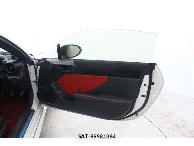 Toyota GR86 2024-12 7219048-28