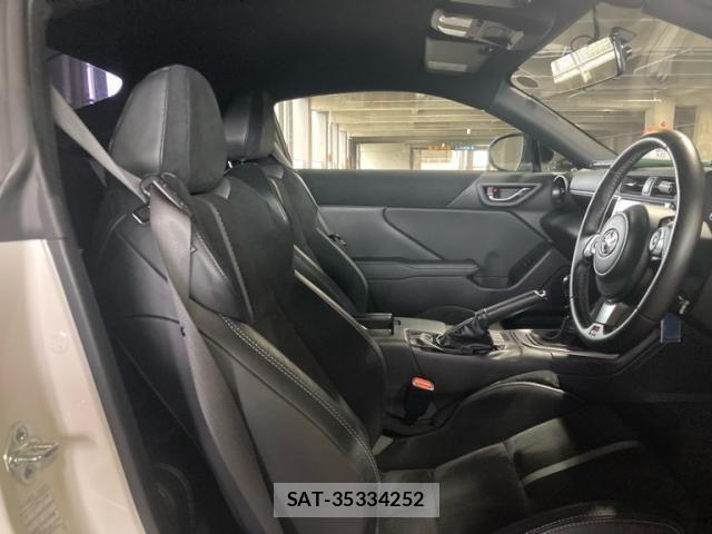 Toyota GR86 2023-06 7219047-13