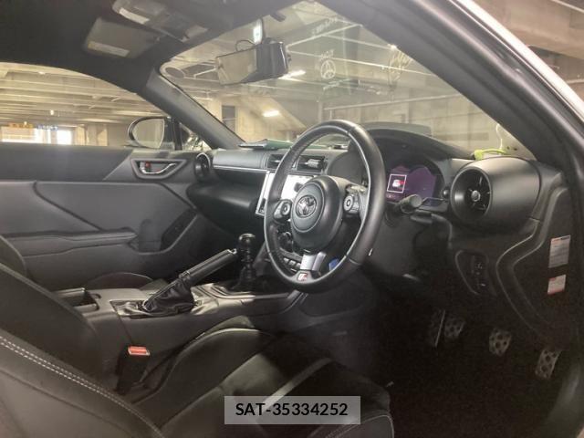 Toyota GR86 2023-06 7219047-14