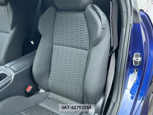 Toyota GR86 2023-07 7219046-14