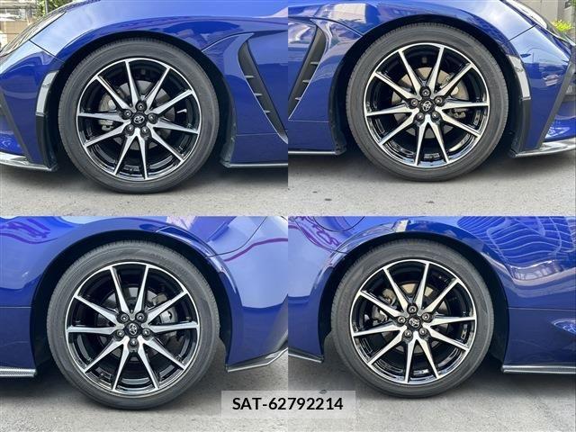 Toyota GR86 2023-07 7219046-17