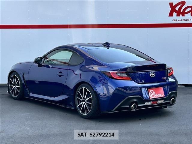 Toyota GR86 2023-07 7219046-3