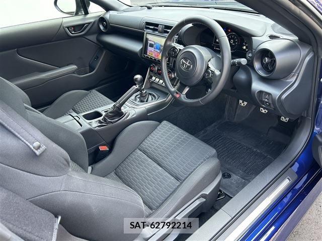 Toyota GR86 2023-07 7219046-8