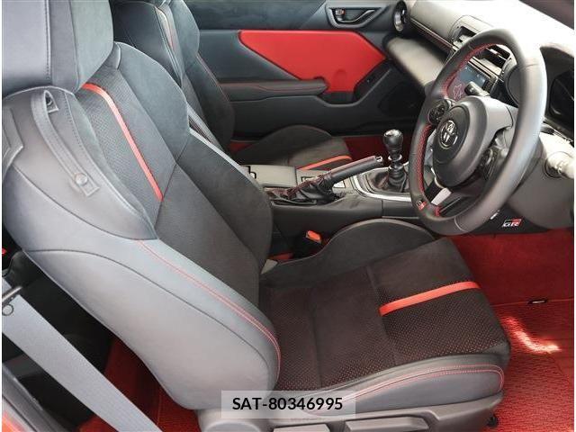 Toyota GR86 2022-07 7219035-13