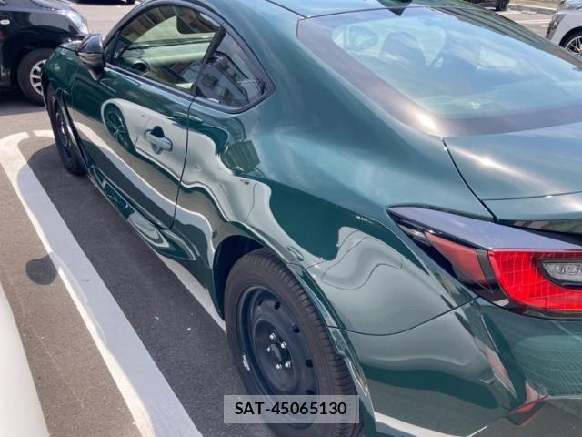 Toyota GR86 2024-10 7219045-2