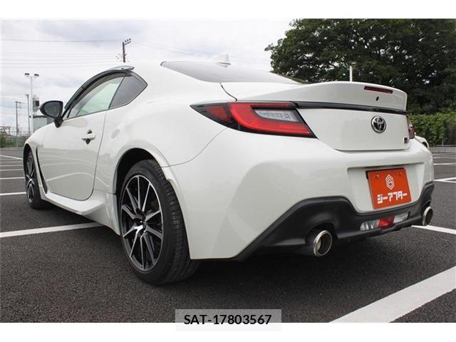 Toyota GR86 2022-08 7250937-11