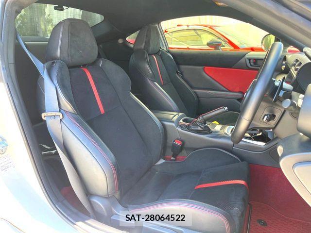 Toyota GR86 2022-03 7271958-8