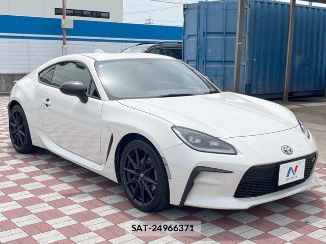 Toyota GR86 2024-07 7327259-15