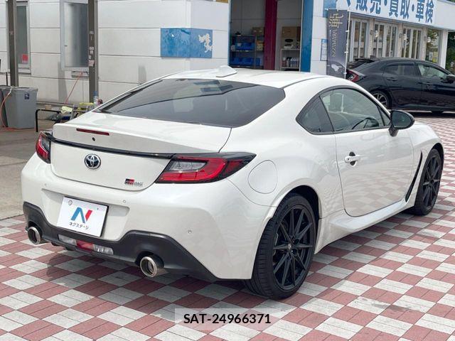 Toyota GR86 2024-07 7327259-16